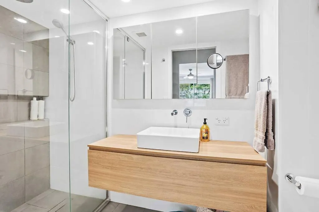 Hillside In The Heart Of Burleigh! Apartment Gold Coast 0*,  Australia
