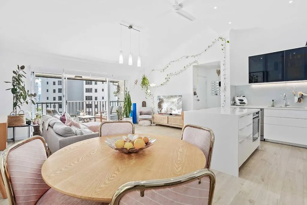 Hillside In The Heart Of Burleigh! Apartment Gold Coast Australia